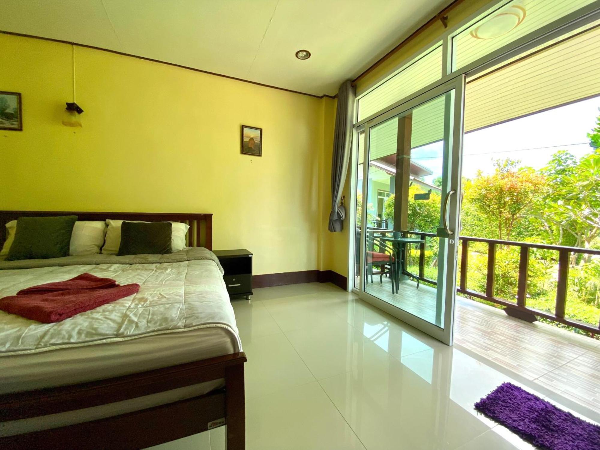 Sunanta Bungalow Ko Lanta Rom bilde